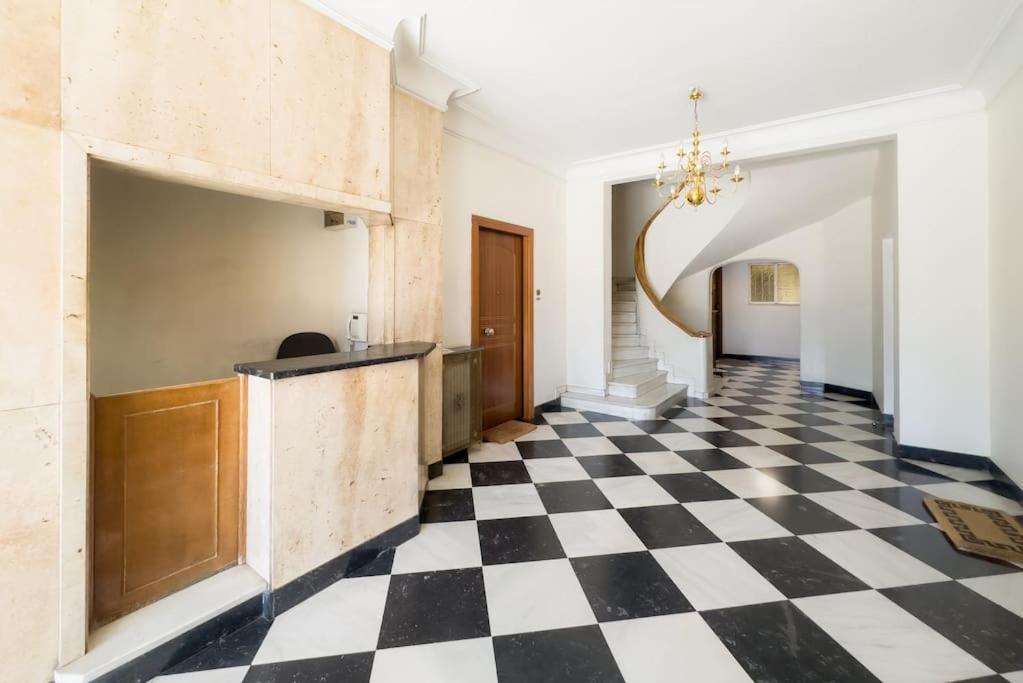 Elegant Athens Downtown Studio Exterior photo
