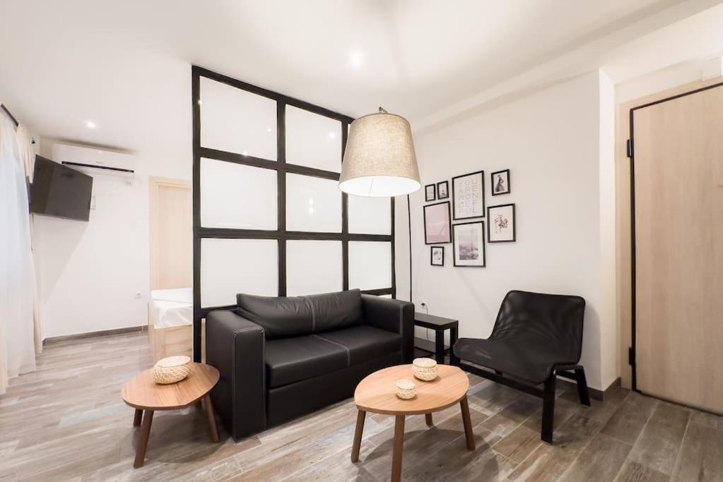 Elegant Athens Downtown Studio Exterior photo